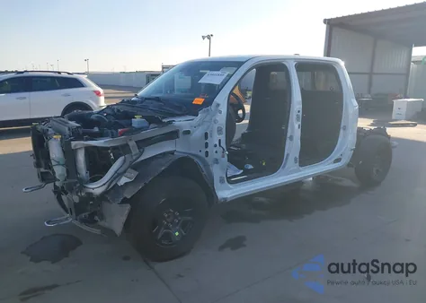 2019 Ram 1500 Limited 4X2 5'7 Box from USA, damaged, VIN 1C6RREHT8KN838542